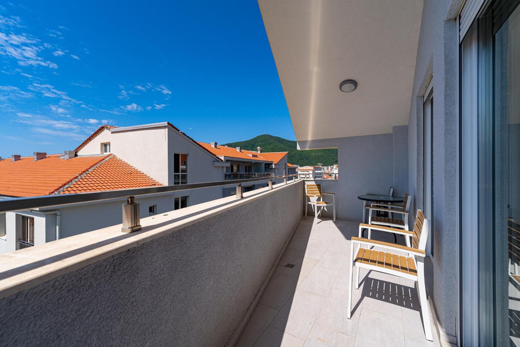 Marea Apartments Budva Ngoại thất bức ảnh